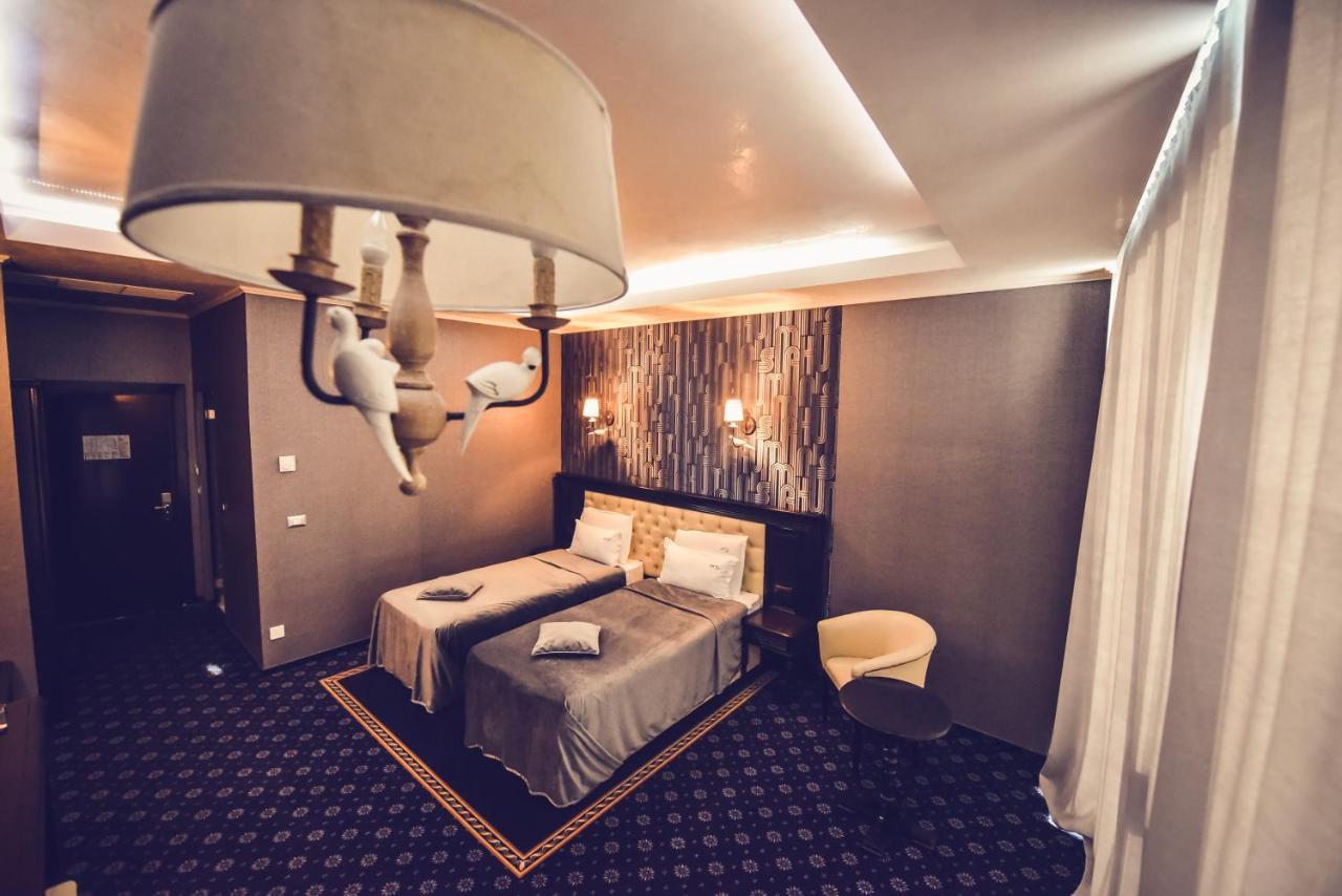 Hotel Spa Ice Resort Ghiroda Eksteriør bilde