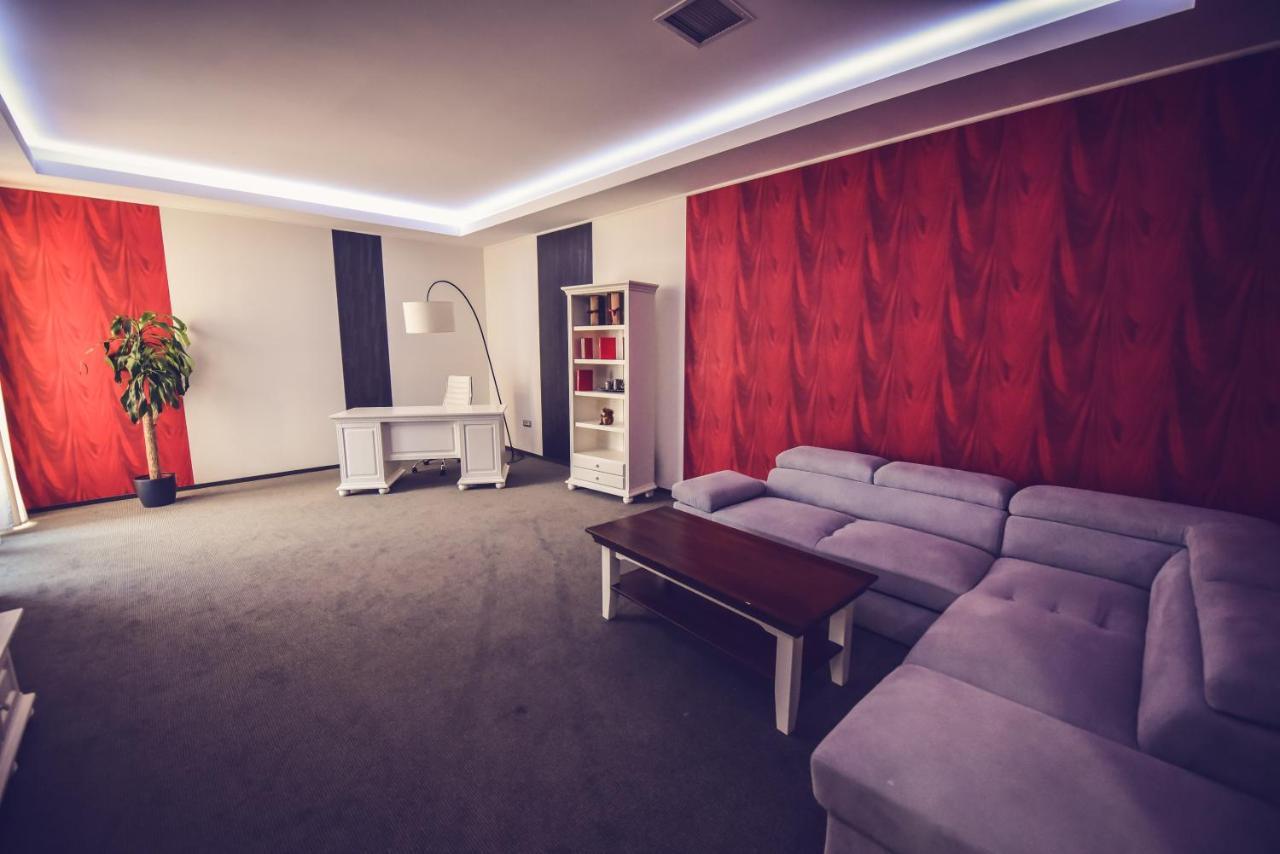 Hotel Spa Ice Resort Ghiroda Eksteriør bilde